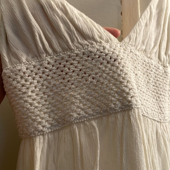 VOLCOM XS dress. Only worn once, in perfect condition - Picture 2 of 3